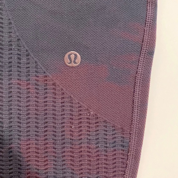 LULULEMON ATHLETICA Leggings Burgundy/Black size 6 - Picture 3 of 3